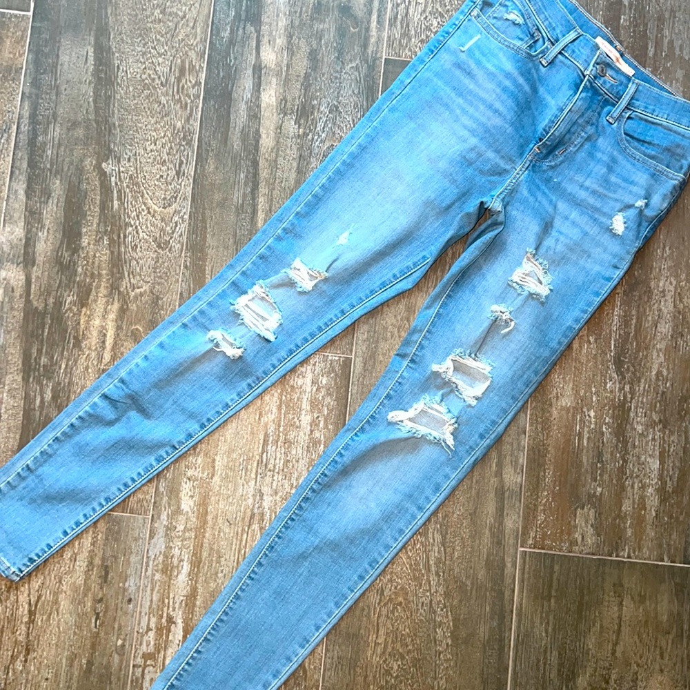 Levi’s 720 High Rise Super Skinny Jeans 👖 27x30